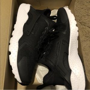 Nike Air Huarache Run Ultra